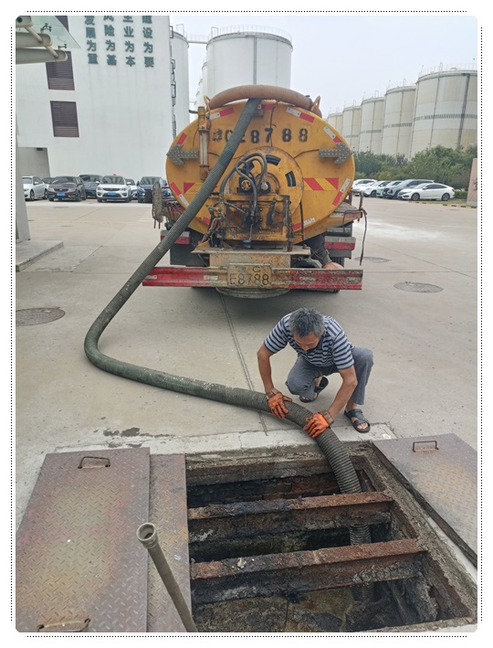 班玛隔油池清掏