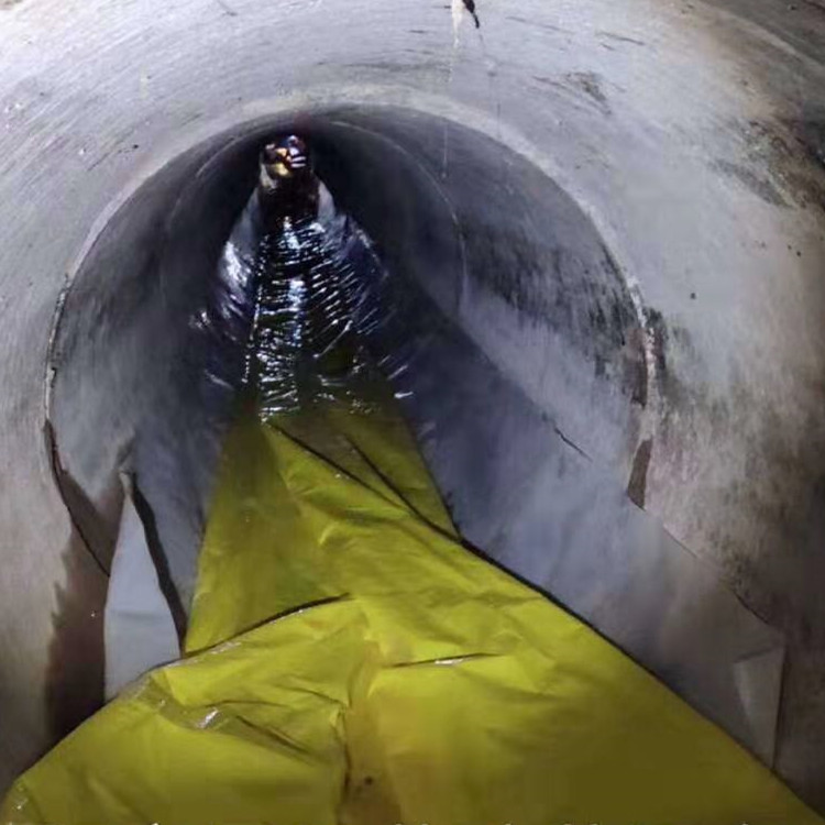 班玛管道紫外光固化修复